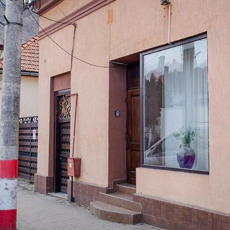 Reghin Guest House Екстер'єр фото
